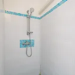 Joli A